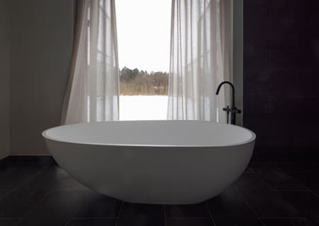 Lakeshore Barn House